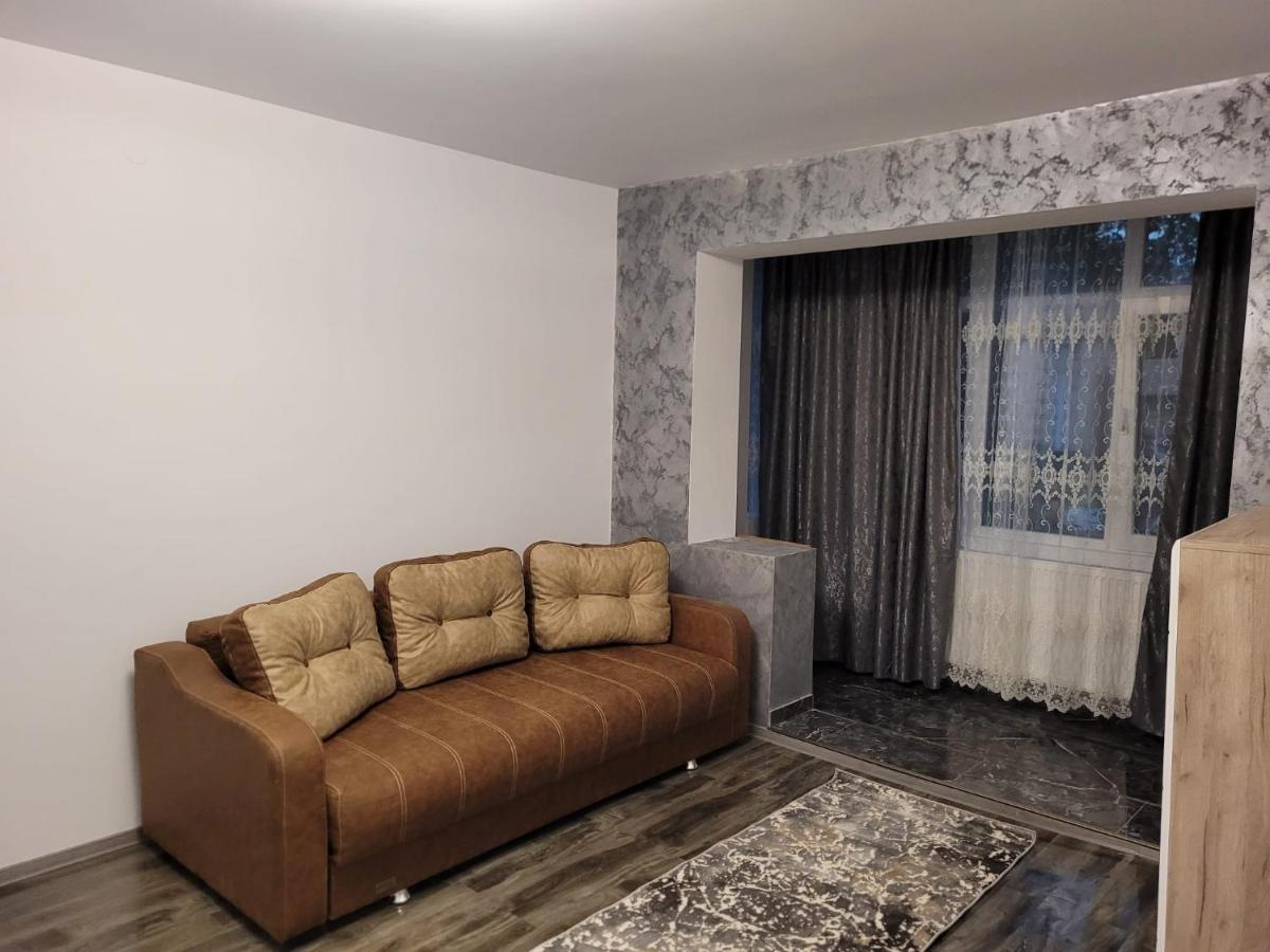 Apartament Regim Hotelier 2 Iasi Exteriör bild