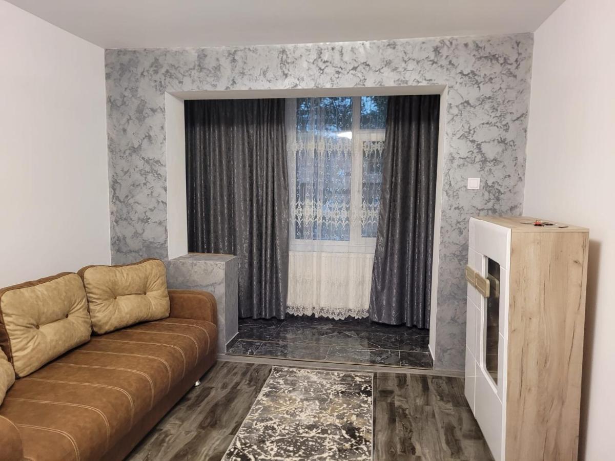 Apartament Regim Hotelier 2 Iasi Exteriör bild